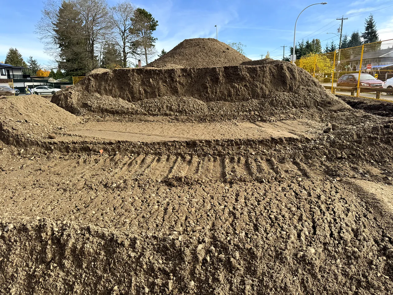 Bulk excavation stockpile